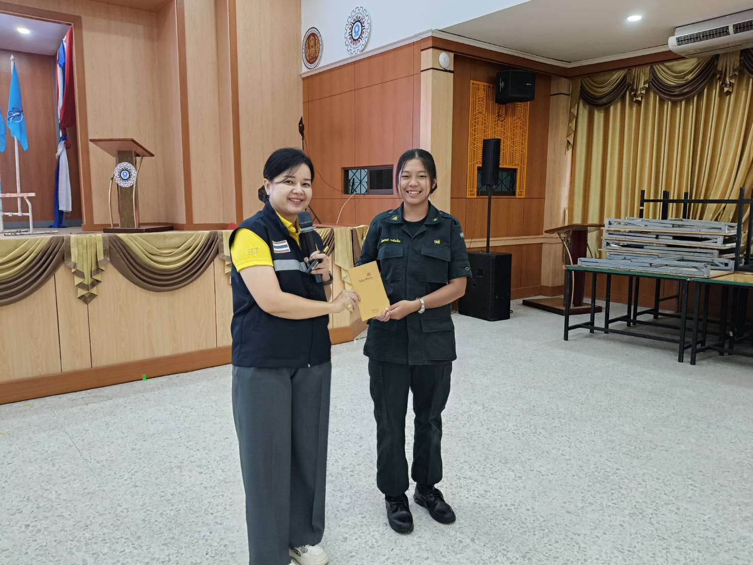ให้ความรู้แก่นักศึกษาวิชาทหาร (รด.) หลักสูตรพลเมืองคุณภาพ ข่าว/กิจกรรม